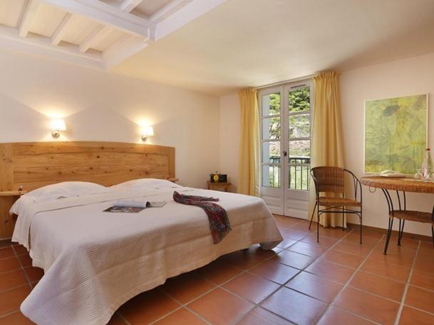 Hotel La Palombe Octon Pokoj fotografie
